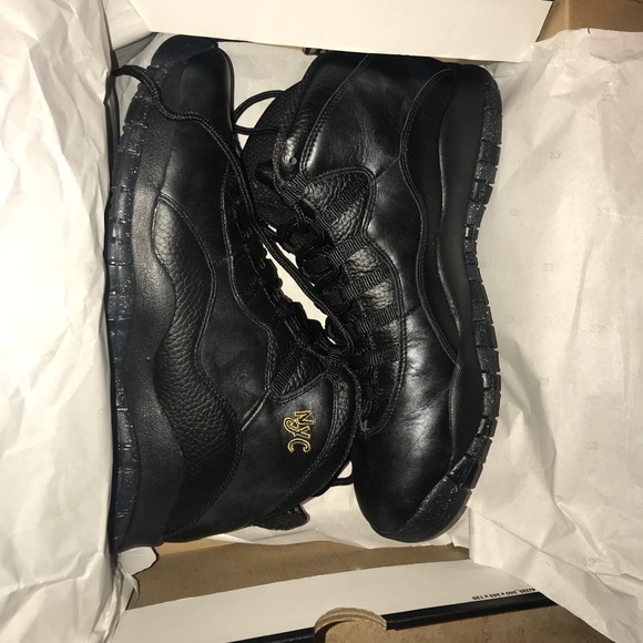 Jordan Retro 10 “nyc” athletic sneaker men’s size